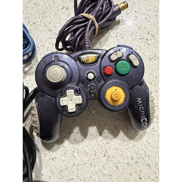 nintendo gamecube controllers Lot Of 3 - Picture 3 of 5